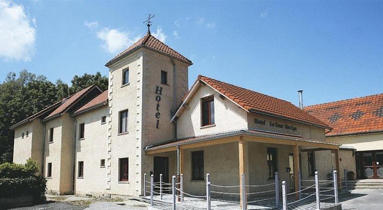 La Tour Des Lys Hotel Maubeuge Exterior foto